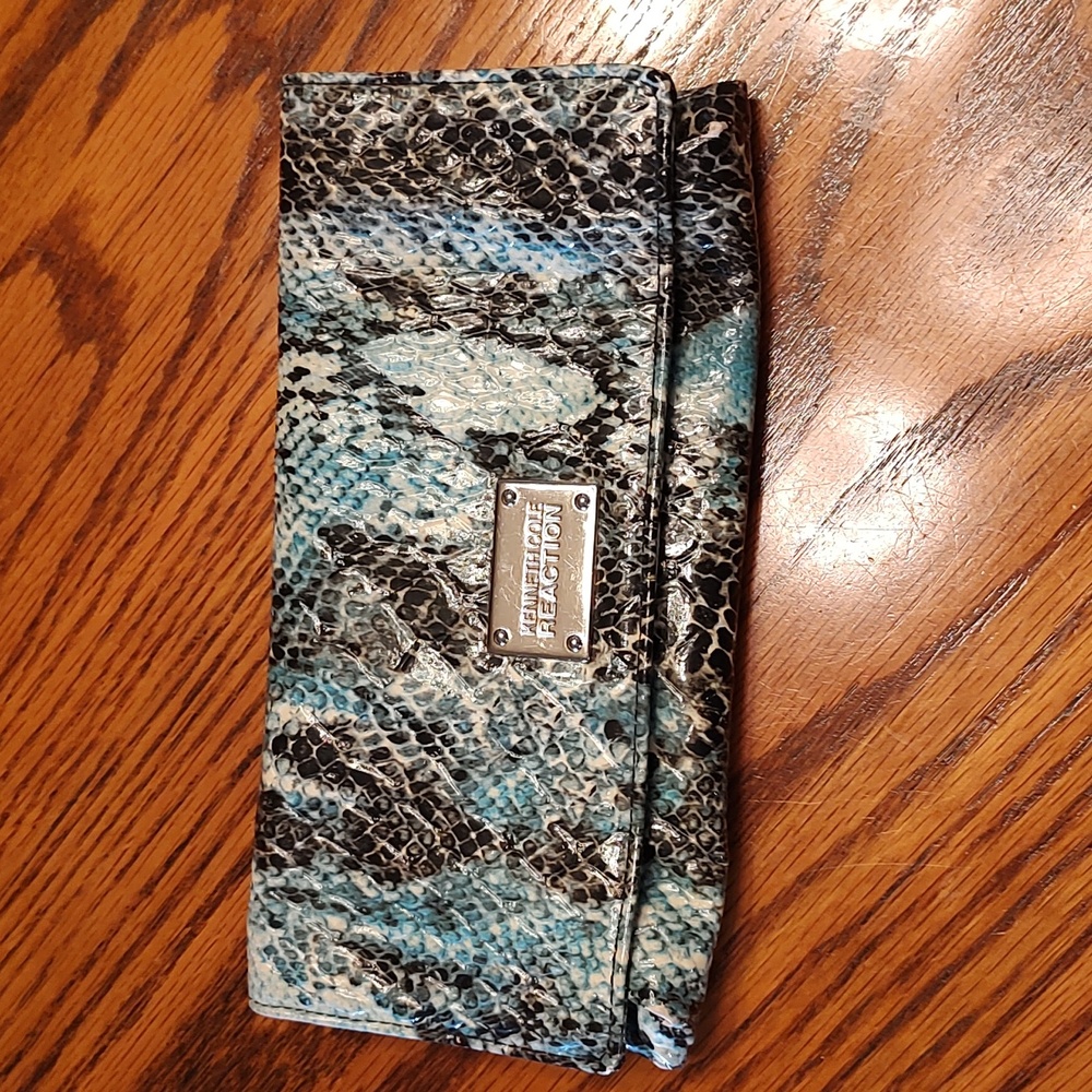 Kenneth Cole wallet